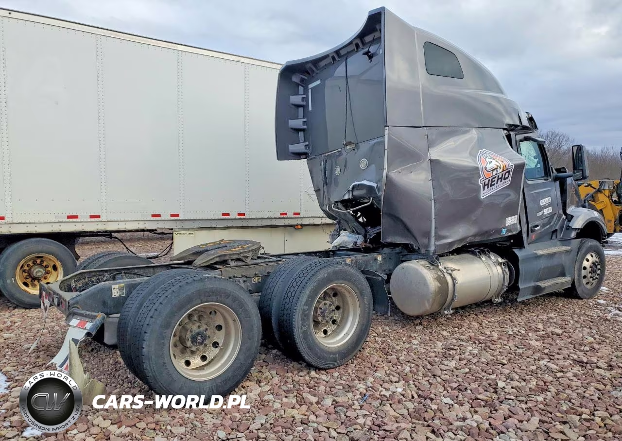 2022 Peterbilt 579 Semi Truck VIN:1XPBD49X9ND781149 - 4