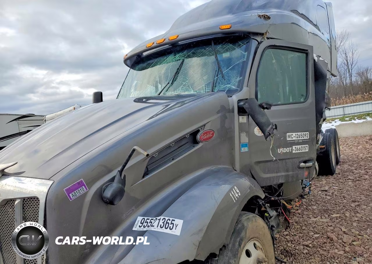 2022 Peterbilt 579 Semi Truck VIN:1XPBD49X9ND781149 - 9