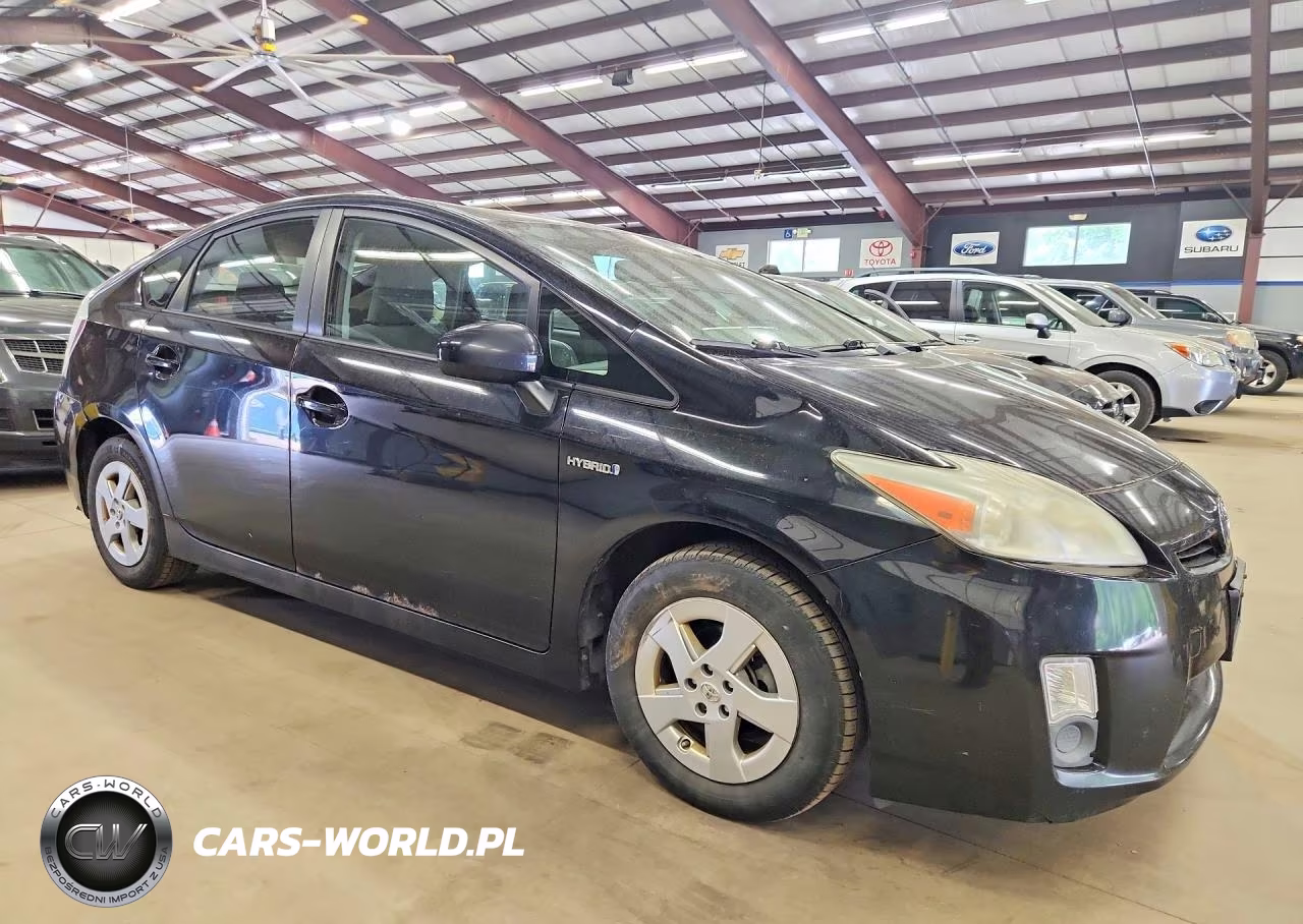 2011 Toyota Prius Two VIN:JTDKN3DU1B0279891 - 4