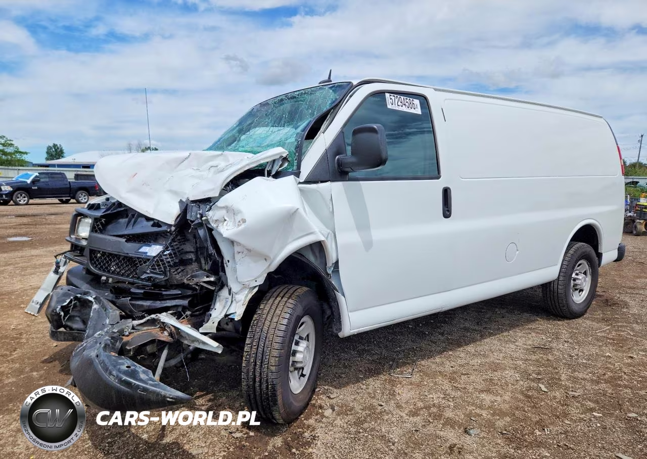 2015 Chevrolet Express G2500
