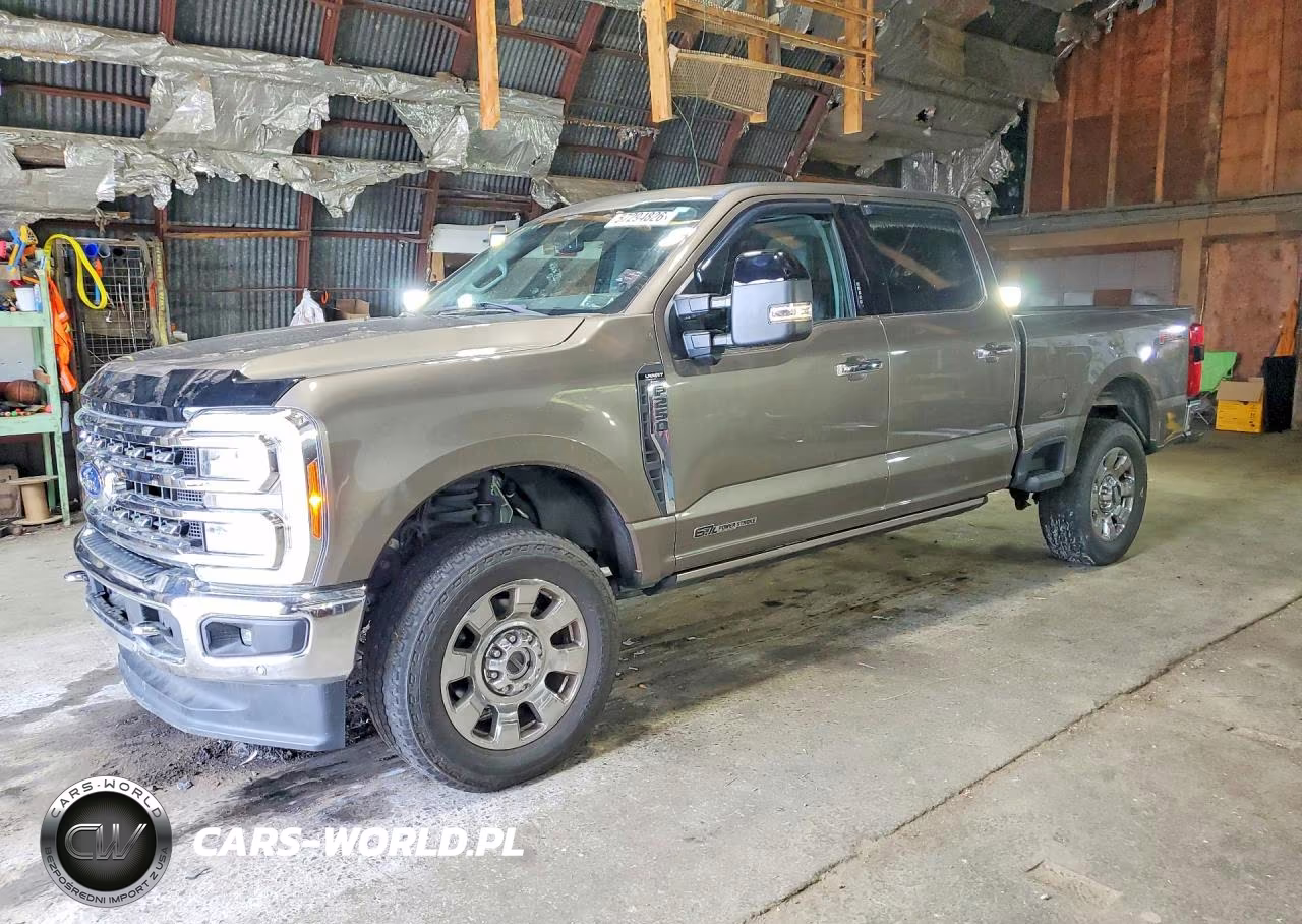 2023 Ford F-250 Lariat – zdjęcie 1 z 12