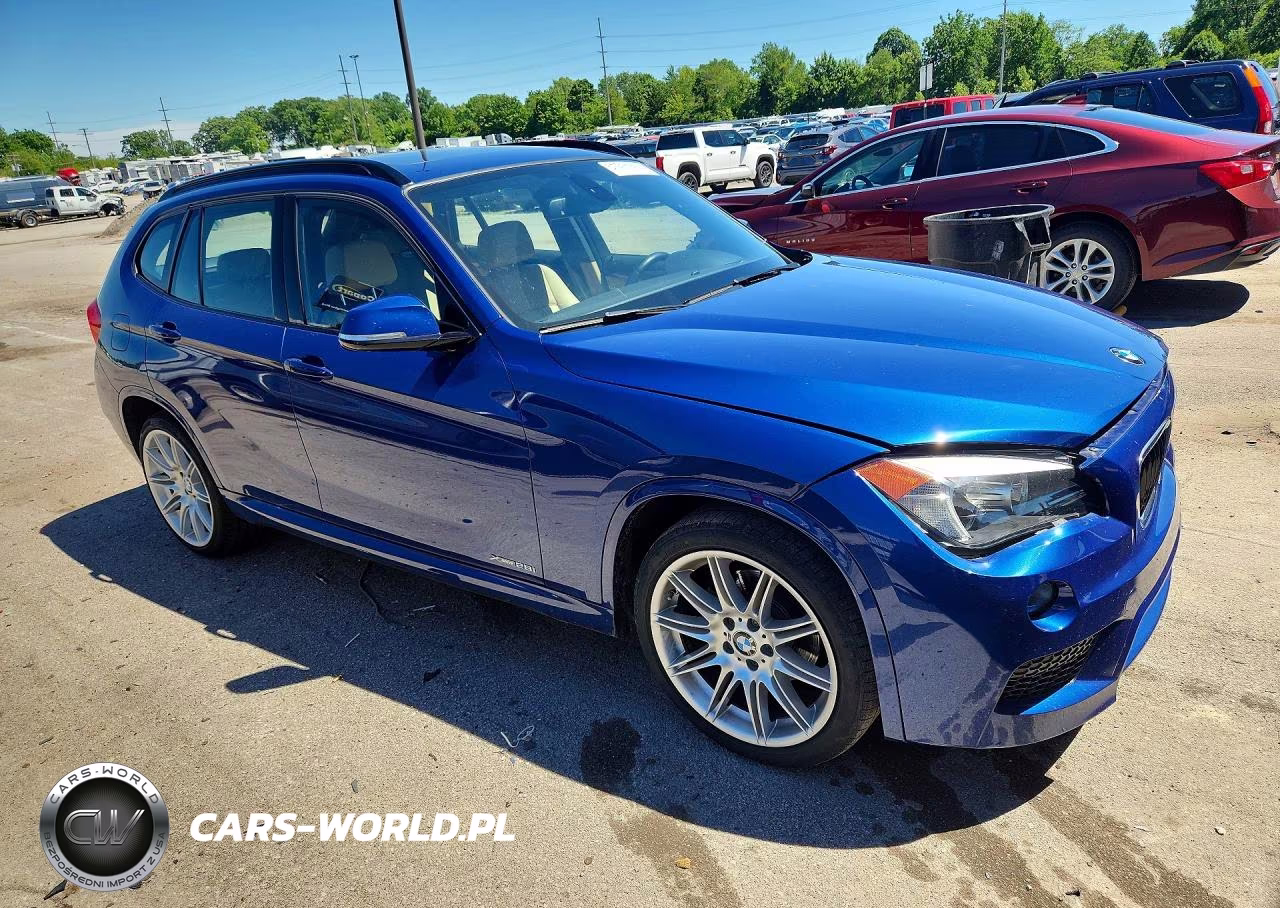 2013 BMW X1 xDrive28I VIN:WBAVL1C56DVR82715 - 4