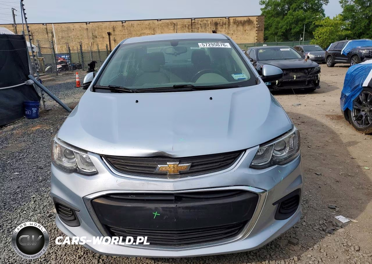 2018 Chevrolet Sonic VIN:1G1JD5SH8J4102478 - 5