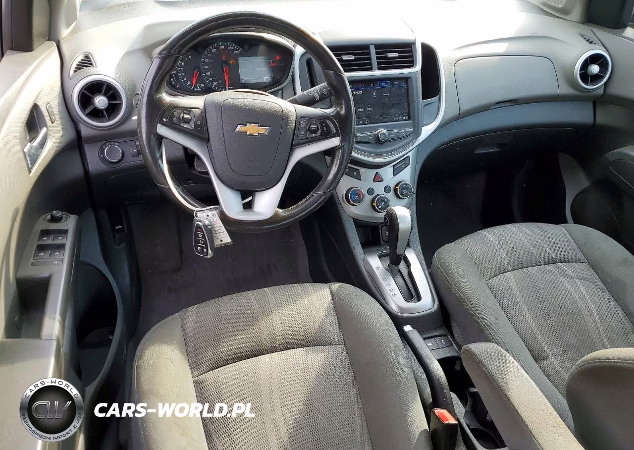 2018 Chevrolet Sonic VIN:1G1JD5SH8J4102478 - 8