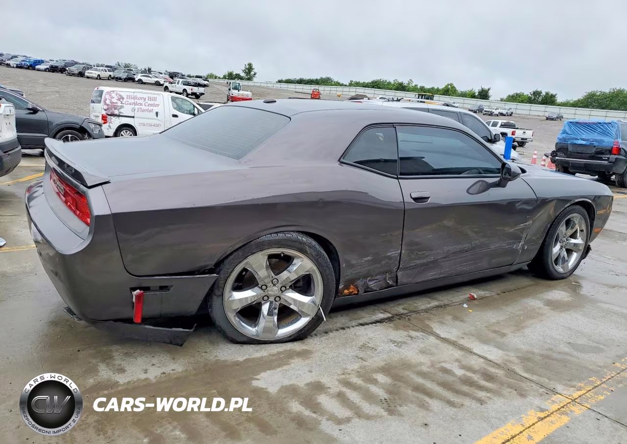 2013 Dodge Challenger Sxt VIN:2C3CDYAG8DH684152 - 3