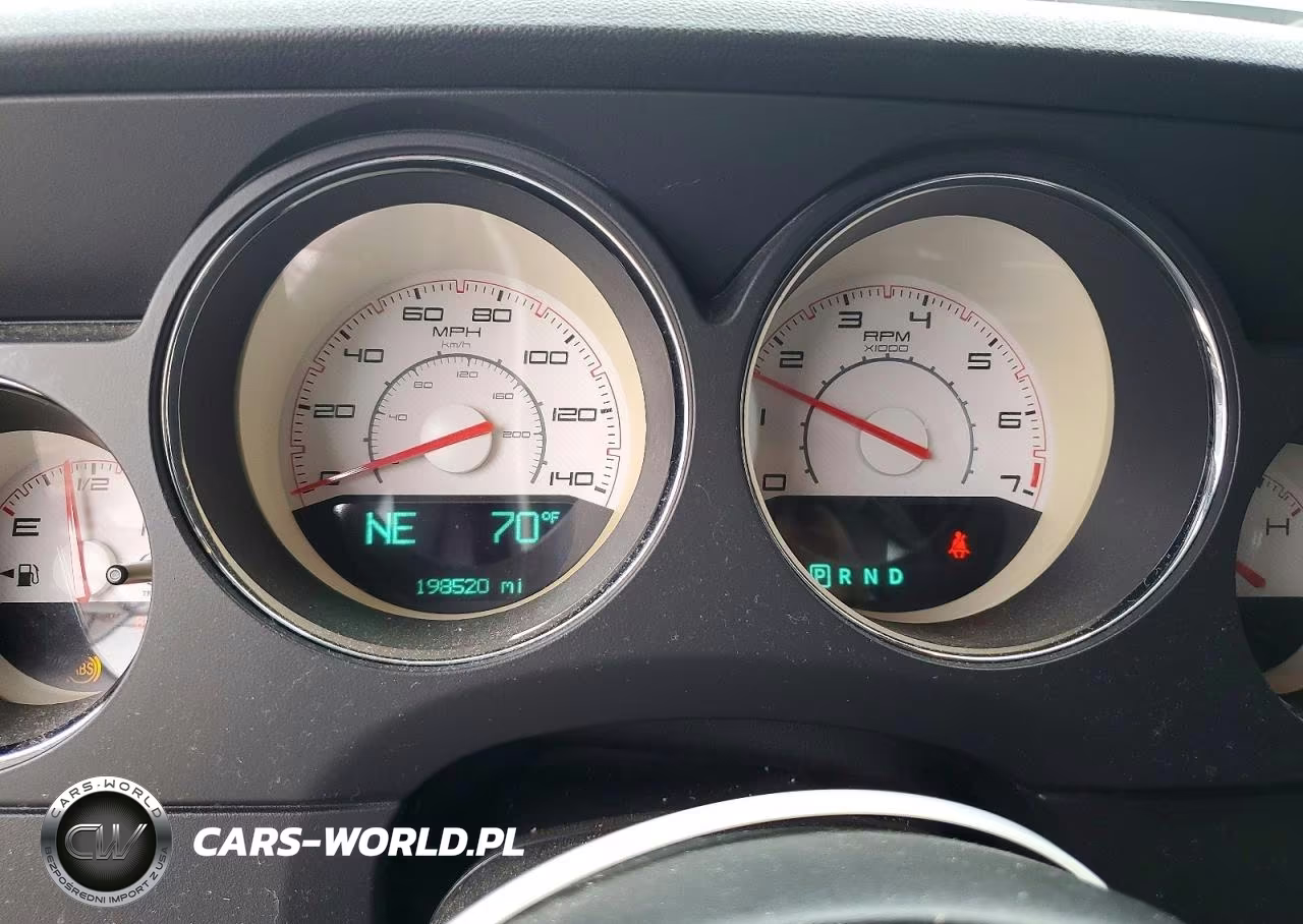 2013 Dodge Challenger Sxt VIN:2C3CDYAG8DH684152 - 9