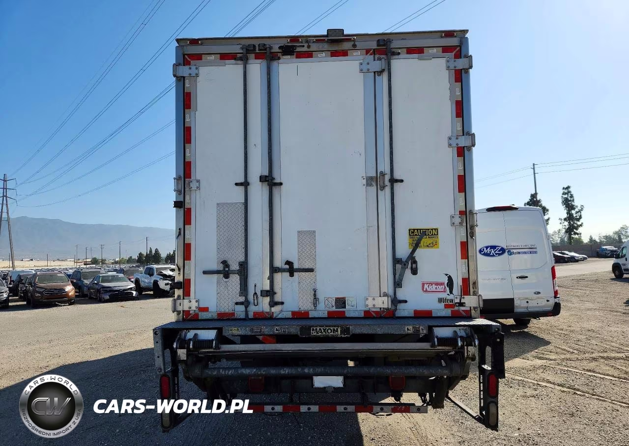 2016 International 4300 Refrigerated Box Truck VIN:1HTMMMML5GH375432 - 6