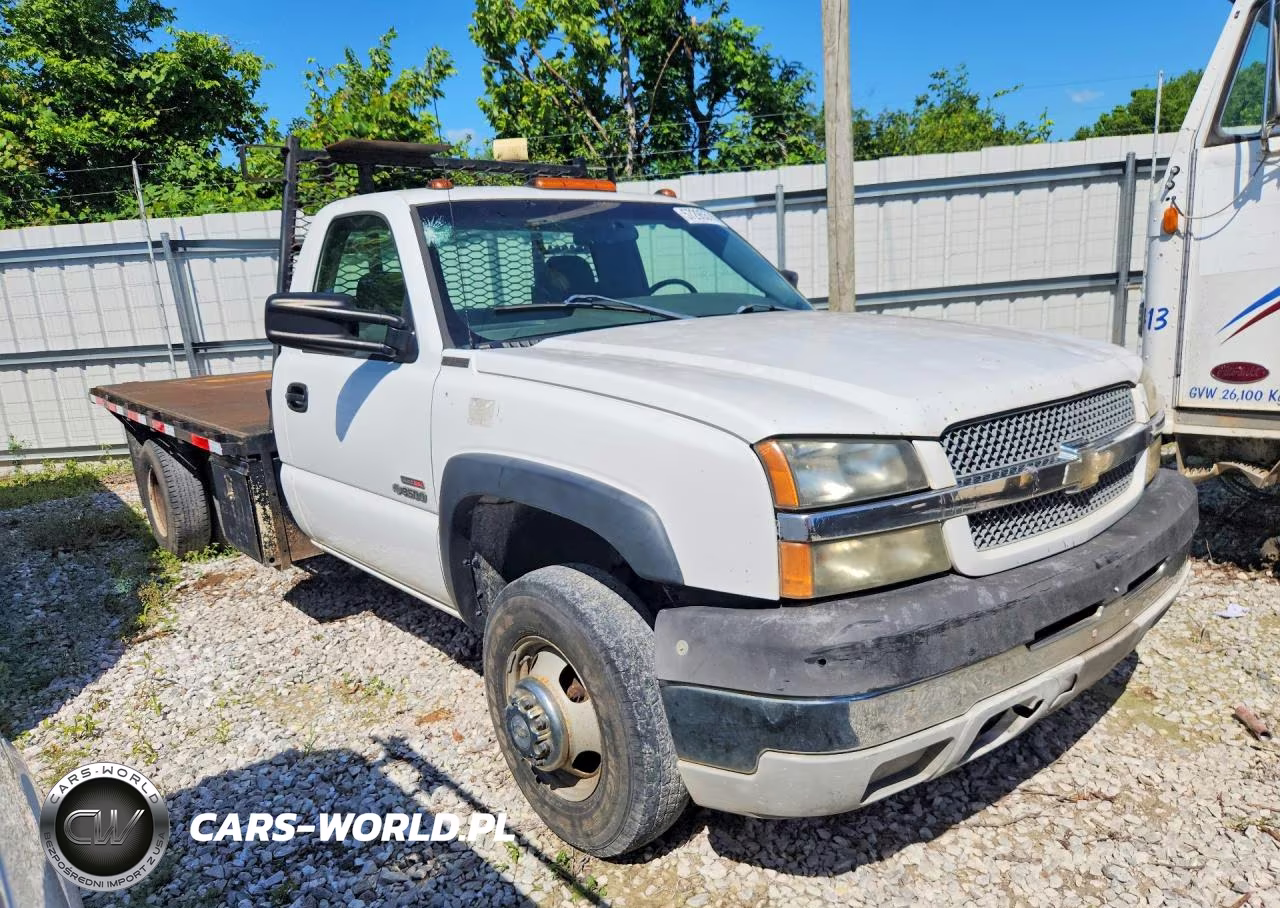 2004 Chevrolet Silverado C3500 VIN:1GBJC34244E331329 - 4