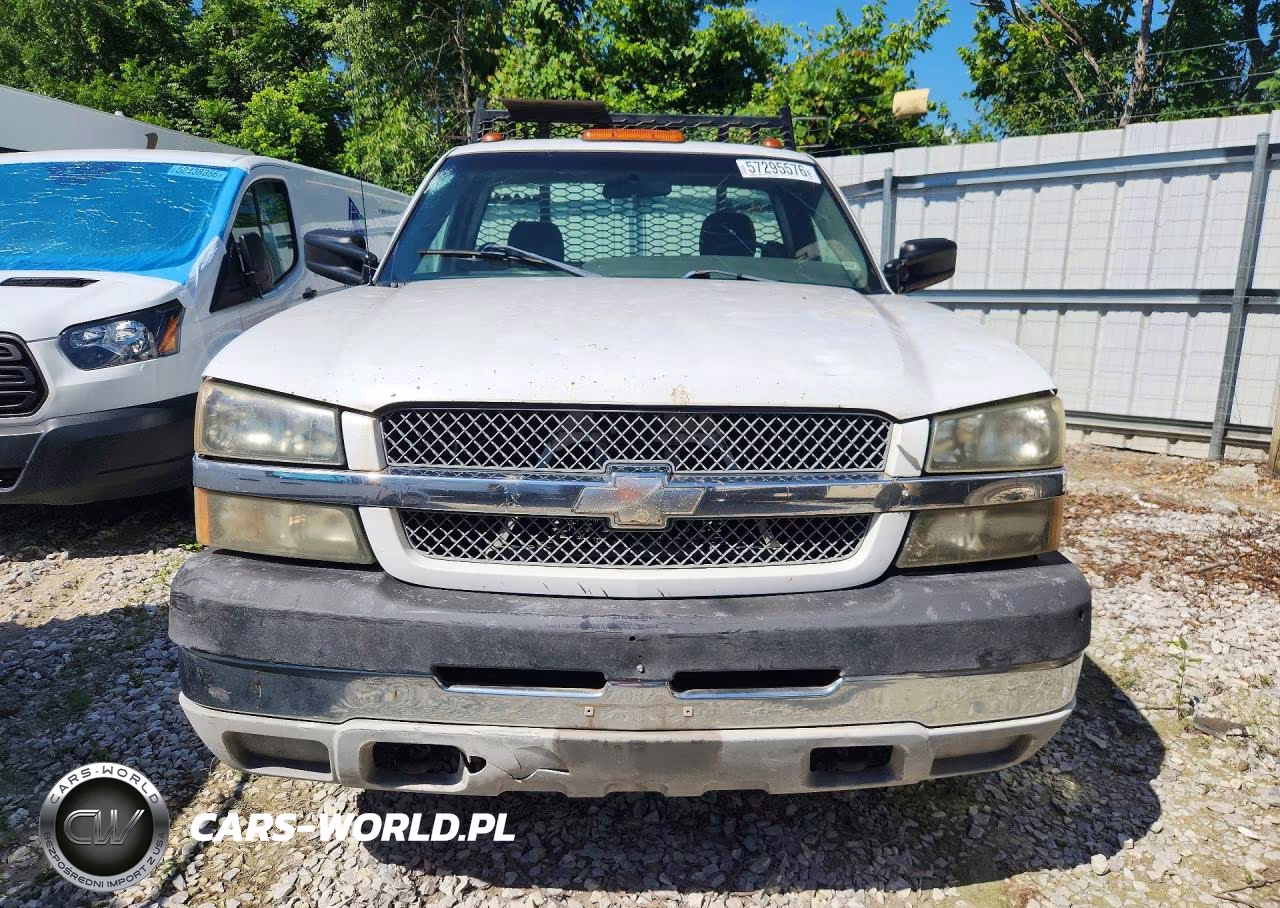 2004 Chevrolet Silverado C3500 VIN:1GBJC34244E331329 - 5