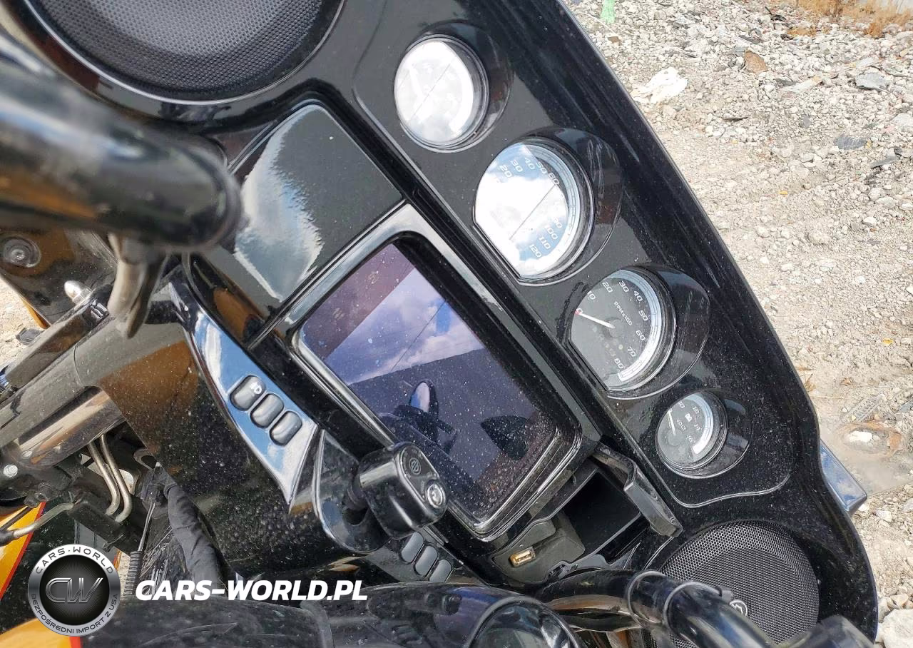 2023 Harley-Davidson Flhtk VIN:1HD1KEF10PB629296 - 7
