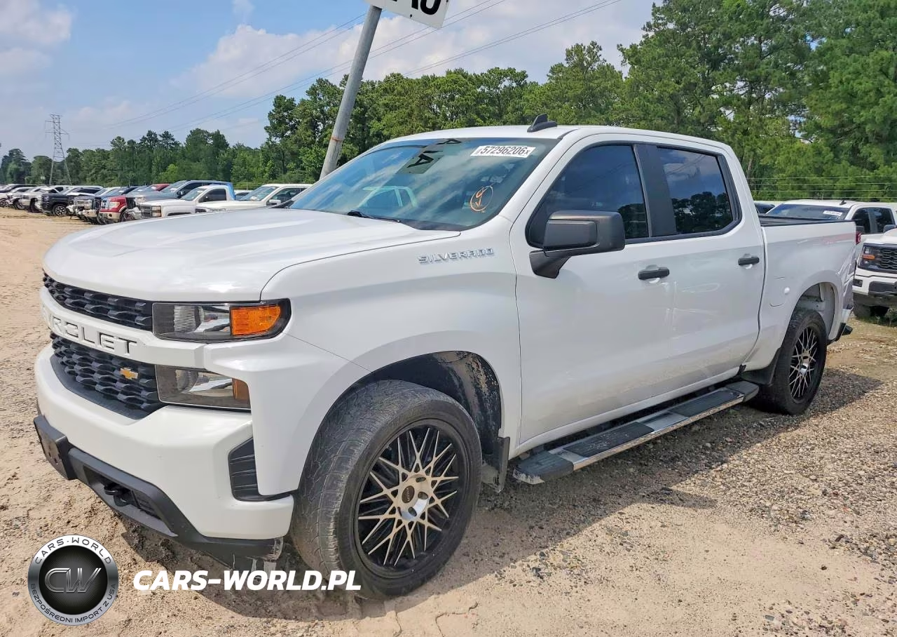 2020 Chevrolet Silverado C1500 Custom