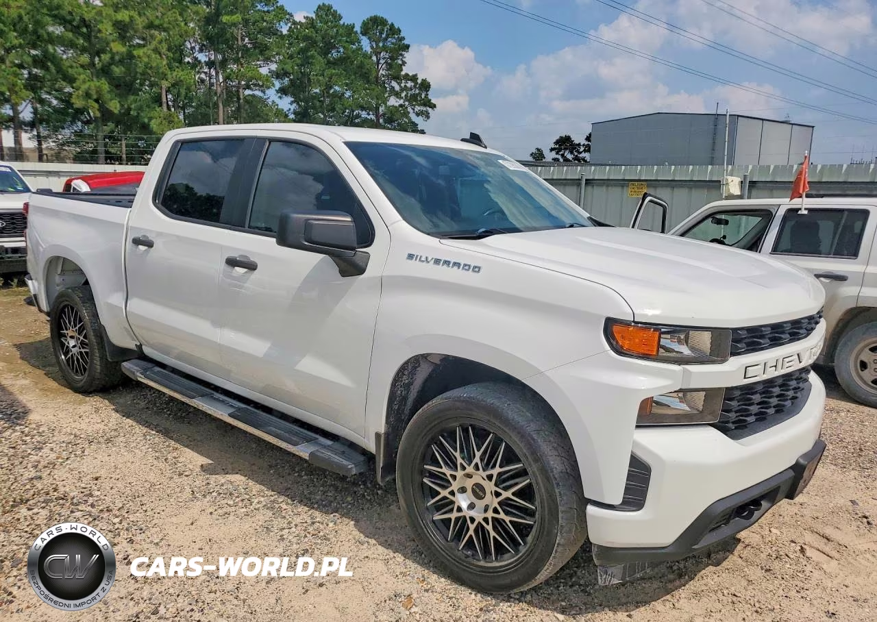 2020 Chevrolet Silverado C1500 Custom VIN:3GCPWBEK1LG355858 - 4