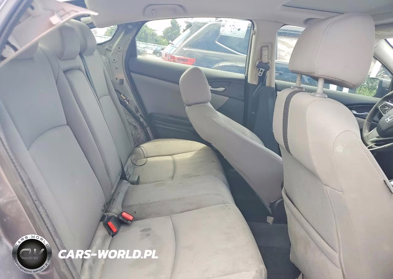 2018 Honda Civic Ex VIN:19XFC2F71JE035821 - 10