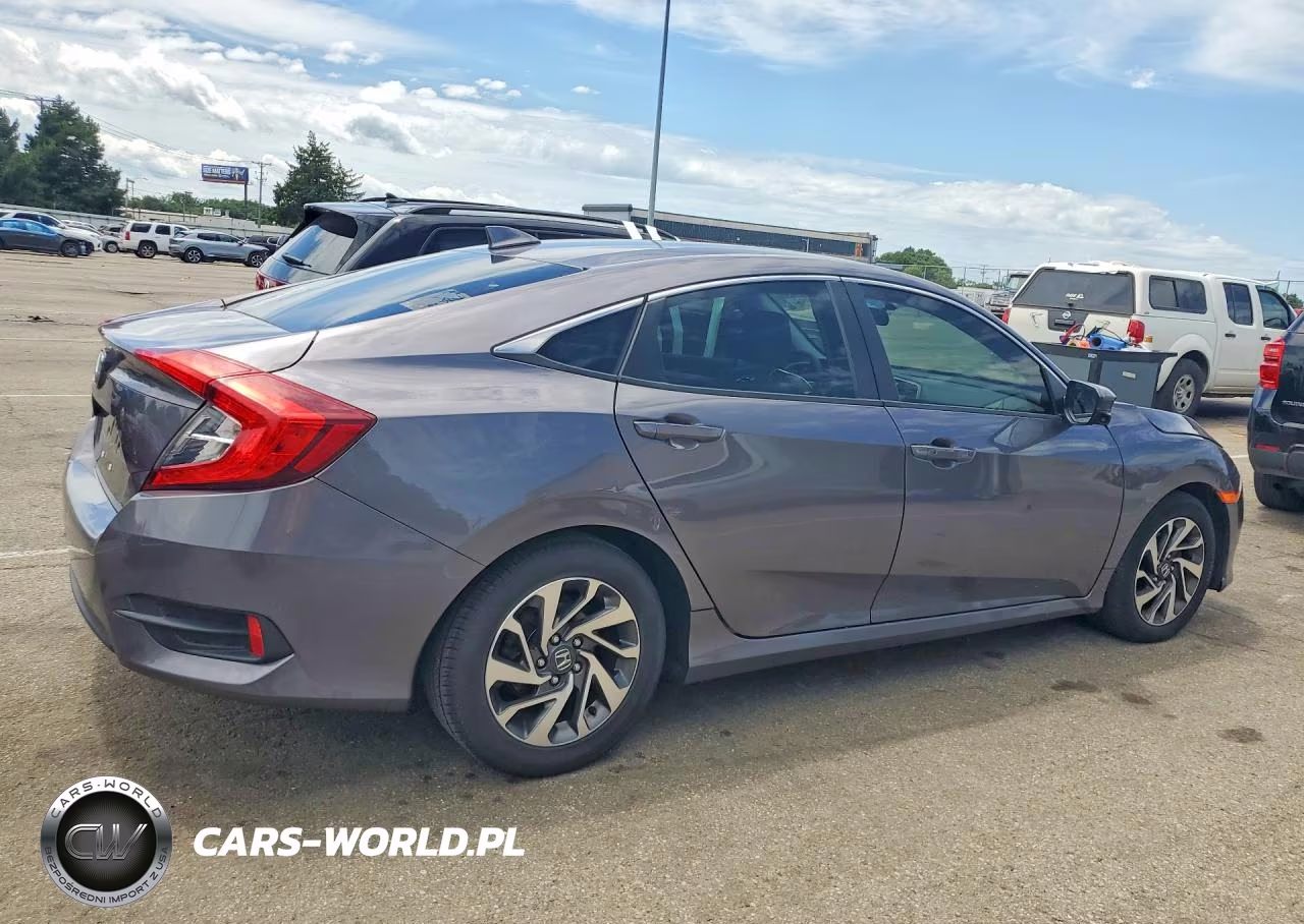 2018 Honda Civic Ex VIN:19XFC2F71JE035821 - 3