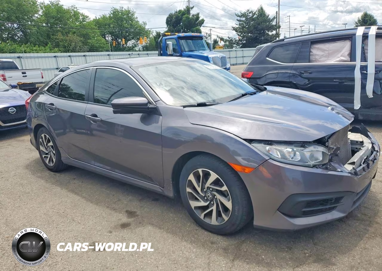 2018 Honda Civic Ex VIN:19XFC2F71JE035821 - 4