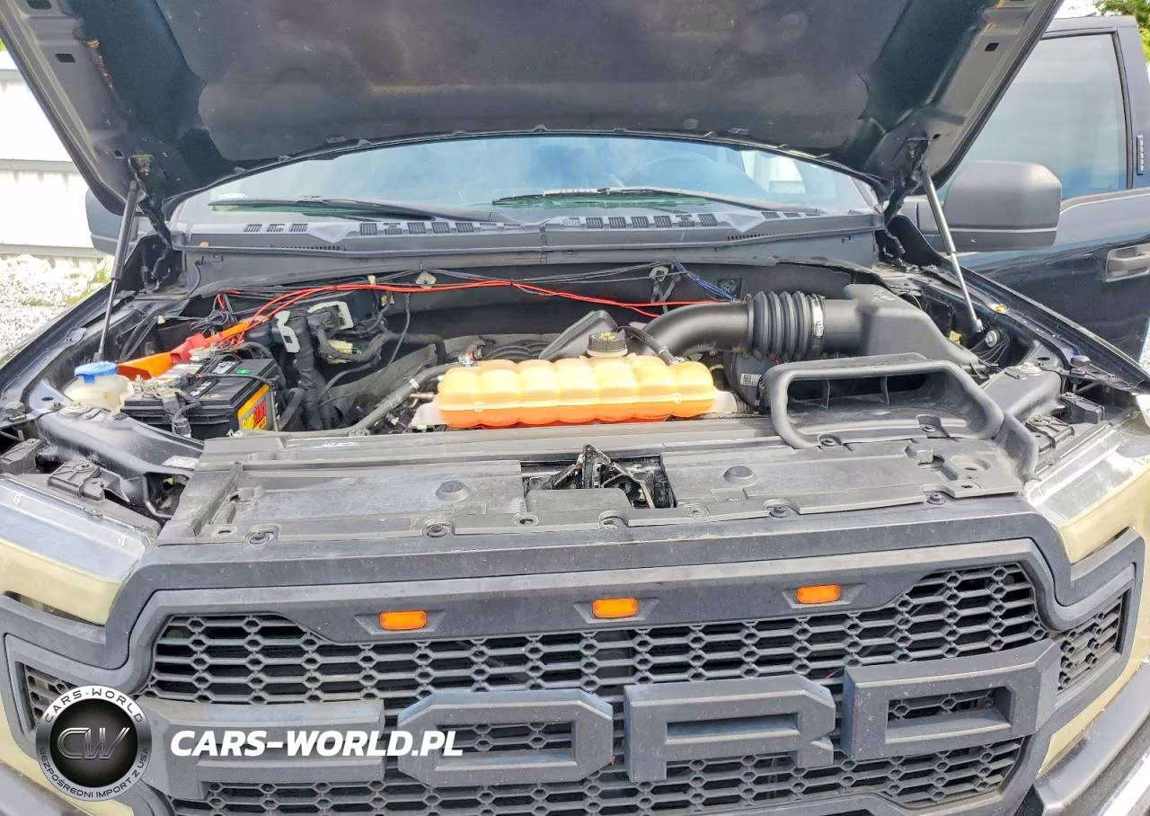 2018 Ford F150 Super Cab VIN:1FTEX1C56JKF68094 - 11