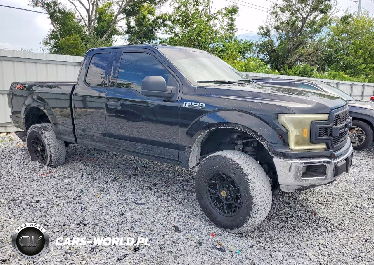 2018 Ford F150 Super Cab VIN:1FTEX1C56JKF68094 - 4