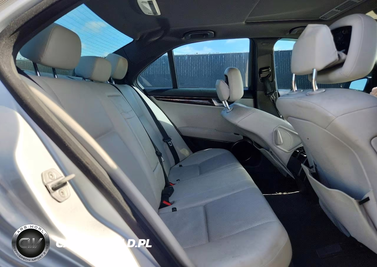 2012 Mercedes-Benz C 250 VIN:WDDGF4HB2CR216187 - 10