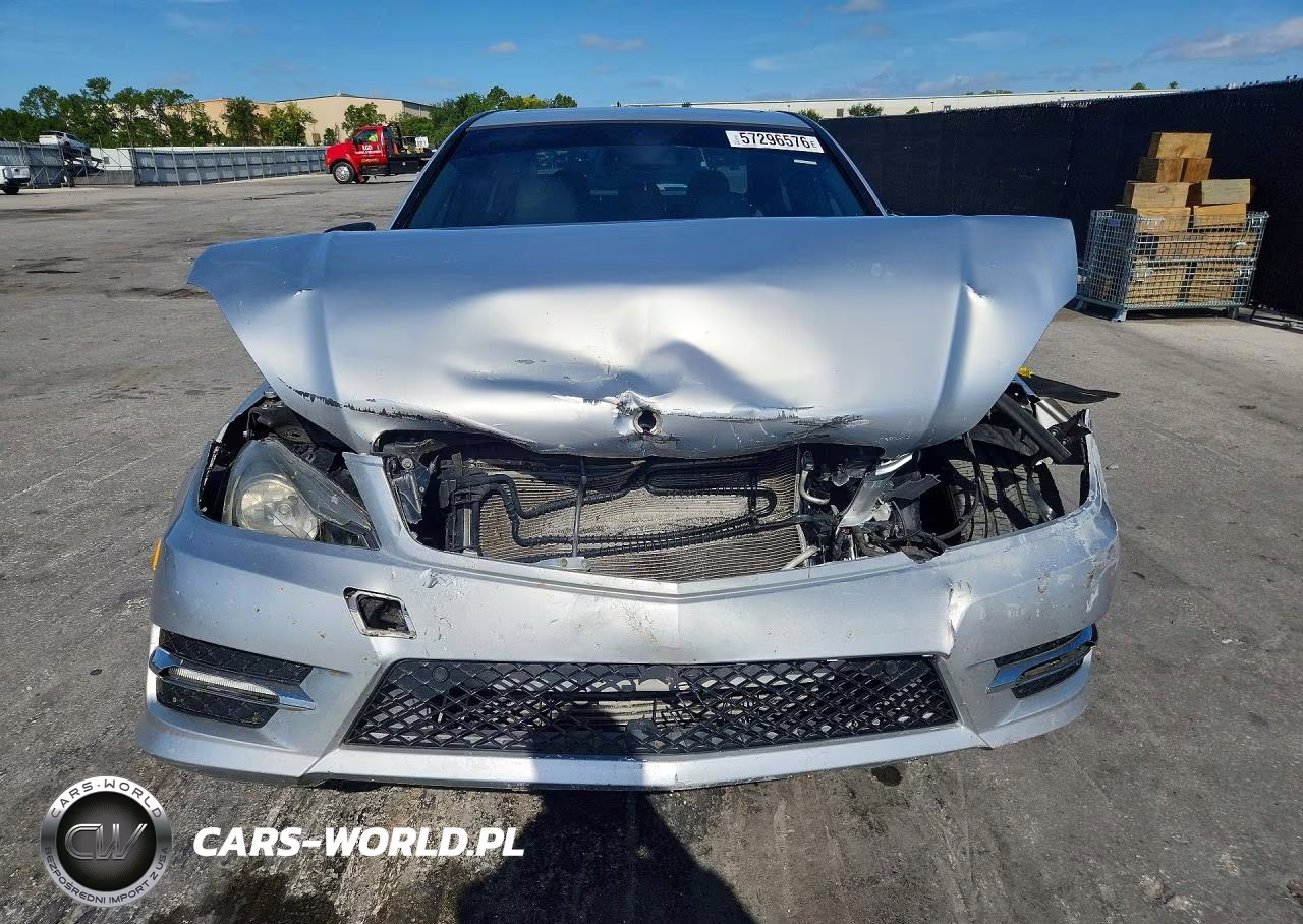 2012 Mercedes-Benz C 250 VIN:WDDGF4HB2CR216187 - 5