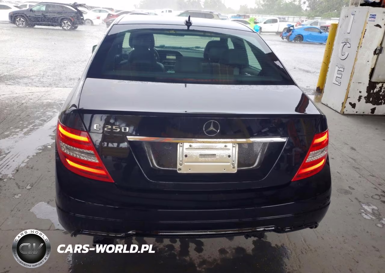 2013 Mercedes-Benz C 250 VIN:WDDGF4HBXDR298476 - 6