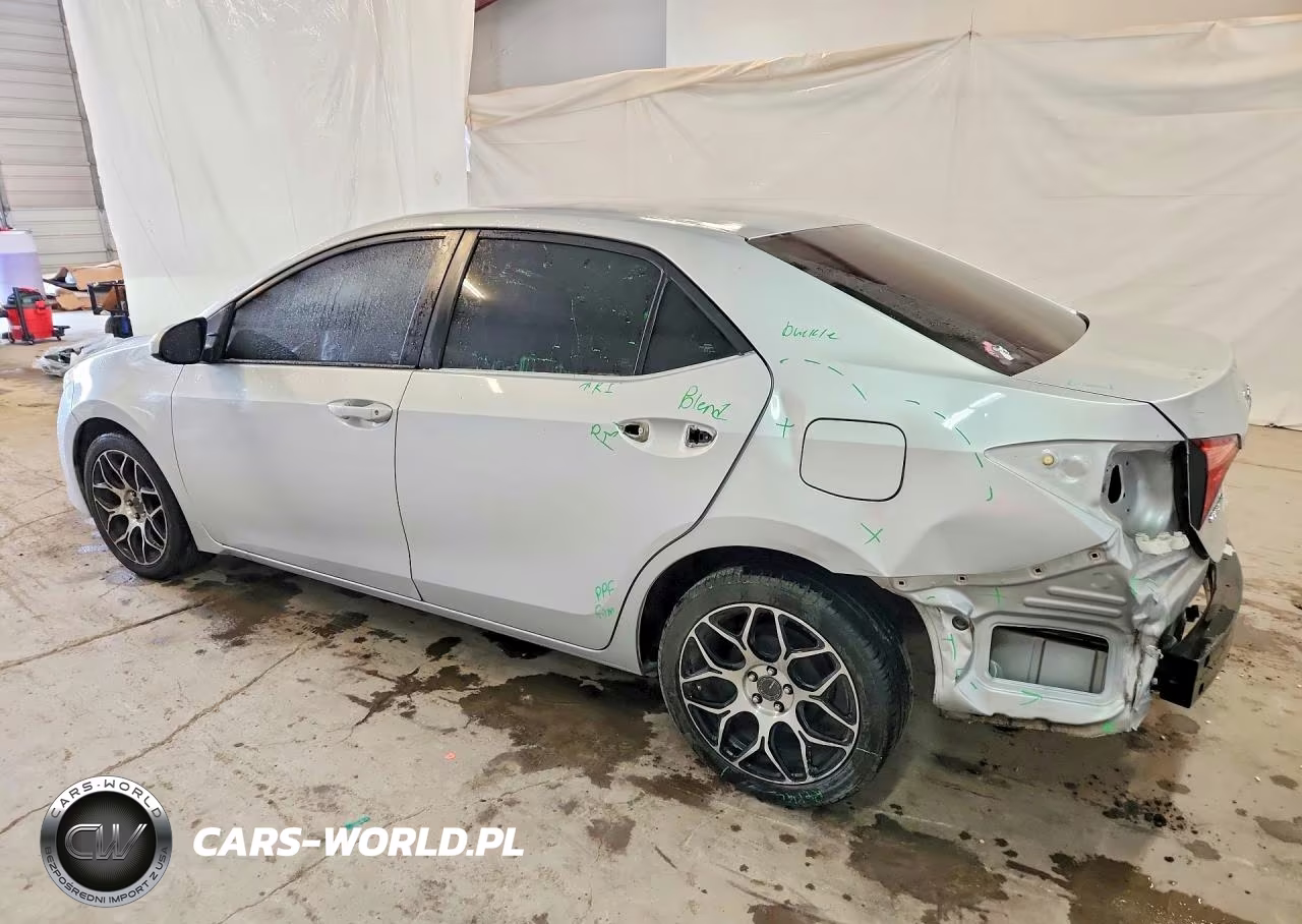 2018 Toyota Corolla L VIN:2T1BURHEXJC020684 - 2