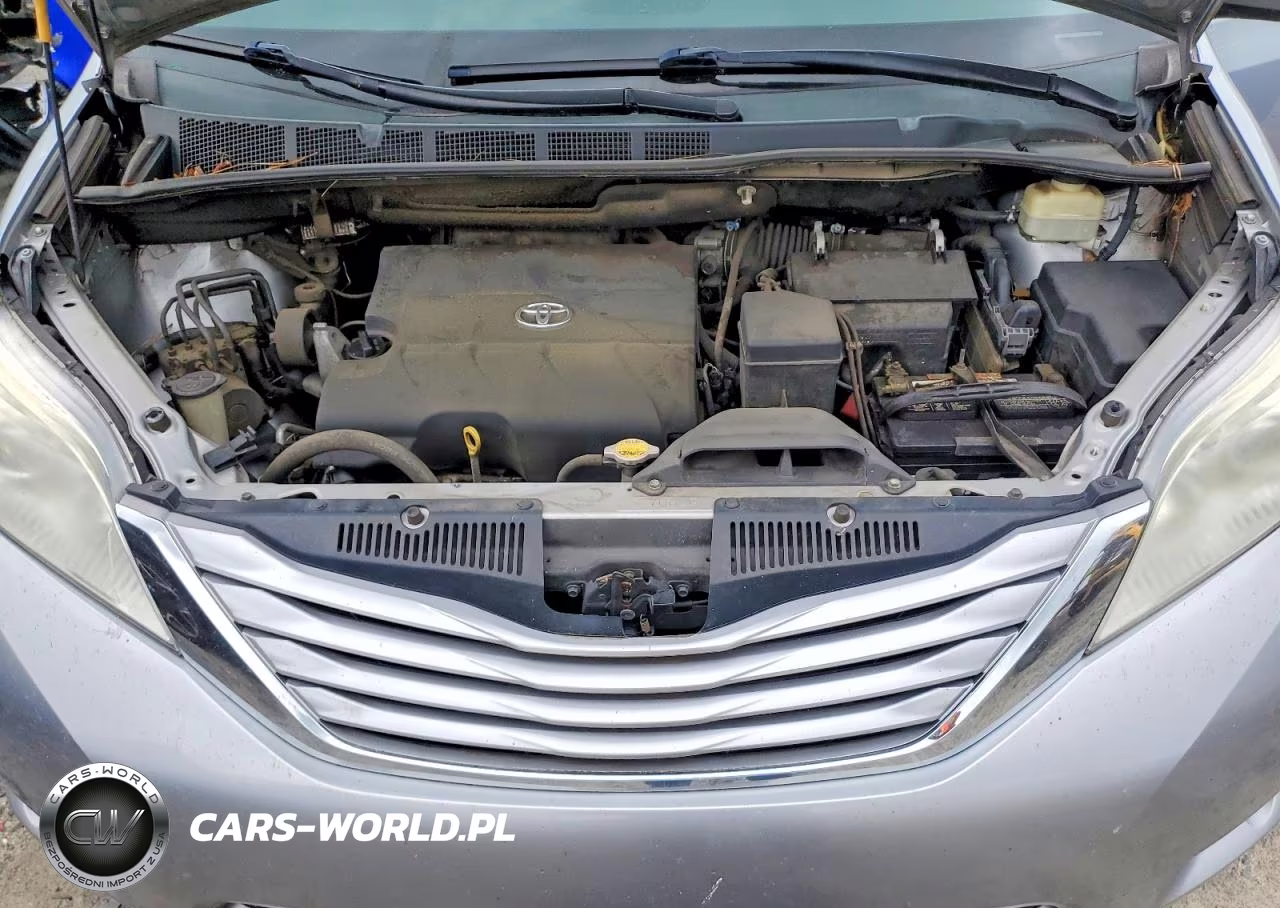 2015 Toyota Sienna Le VIN:5TDKK3DC6FS612461 - 12