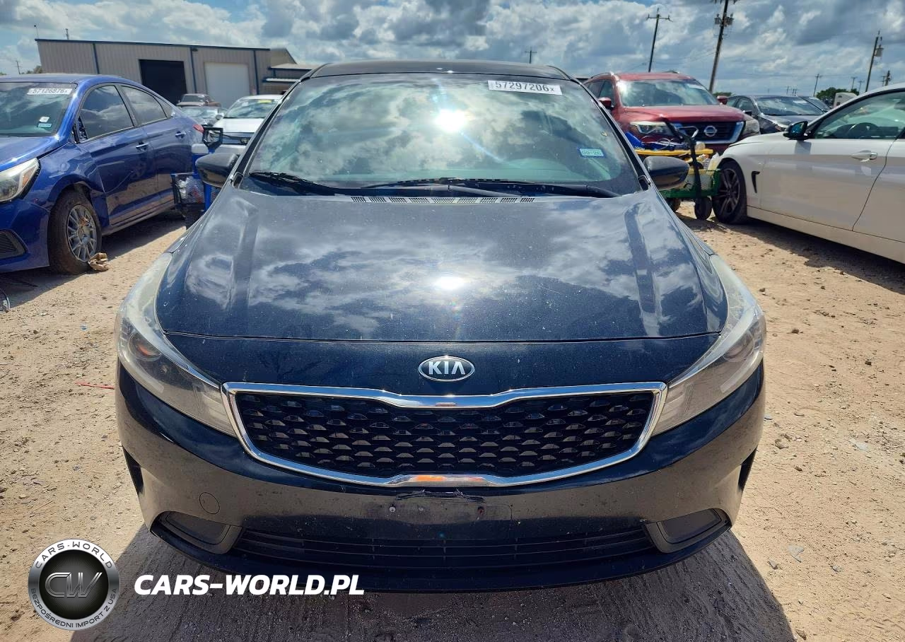 2017 Kia Forte S VIN:3KPFL4A71HE011306 - 5