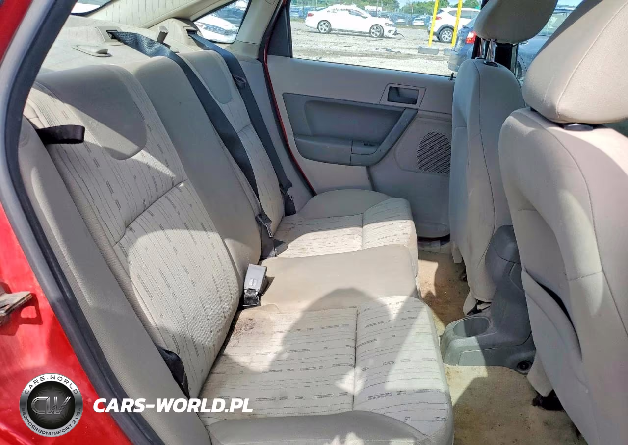 2008 Ford Focus Se VIN:1FAHP35N58W196861 - 10