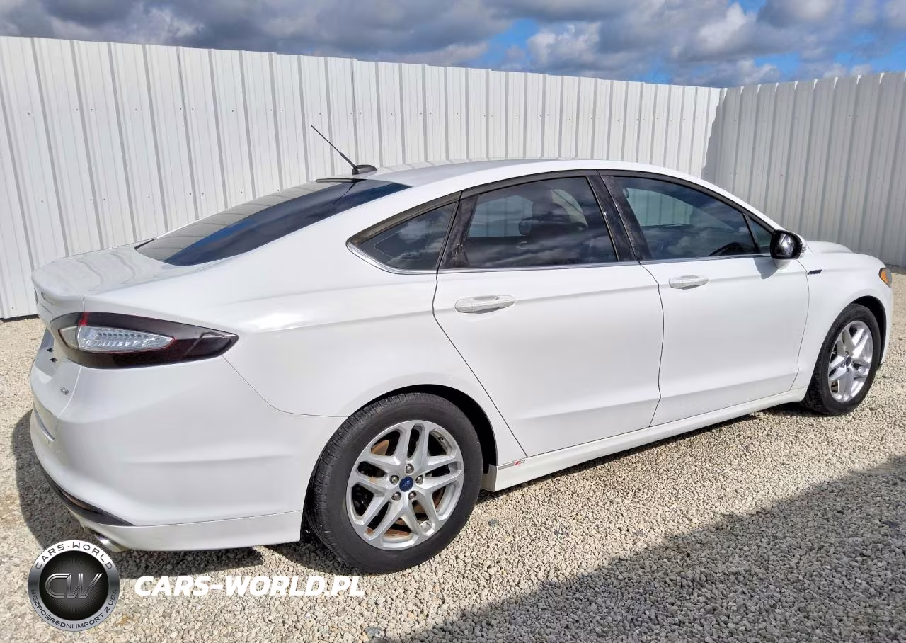 2015 Ford Fusion Se VIN:3FA6P0H72FR292773 - 3