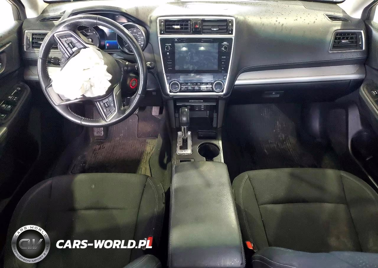 2018 Subaru Legacy 2.5I Premium VIN:4S3BNAH60J3008883 - 8