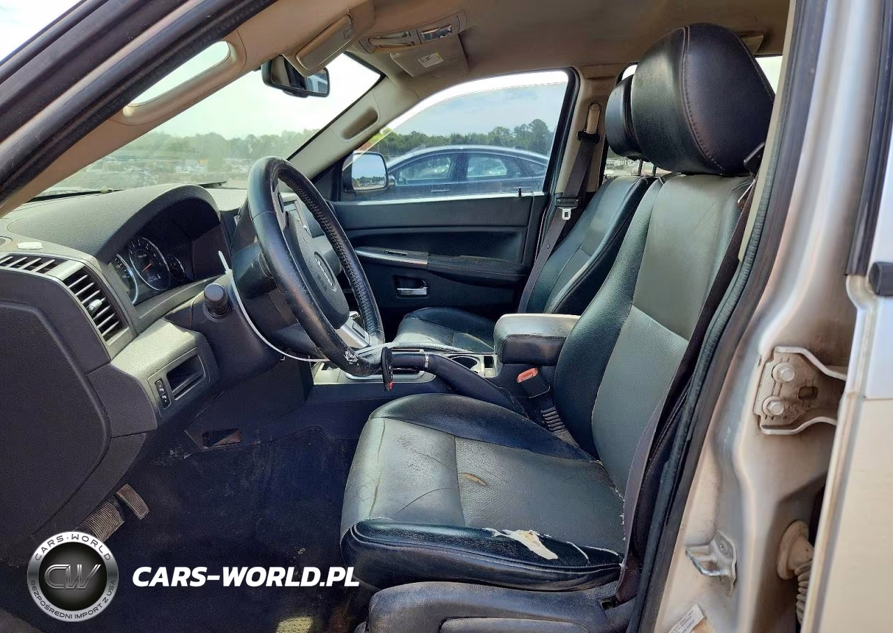 2009 Jeep Grand Cherokee Laredo VIN:1J8GS48K39C545412 - 7