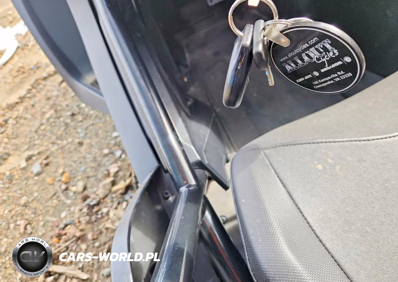 2022 Polaris Slingshot Sl VIN:57XAAPHD9N8151498 - 8