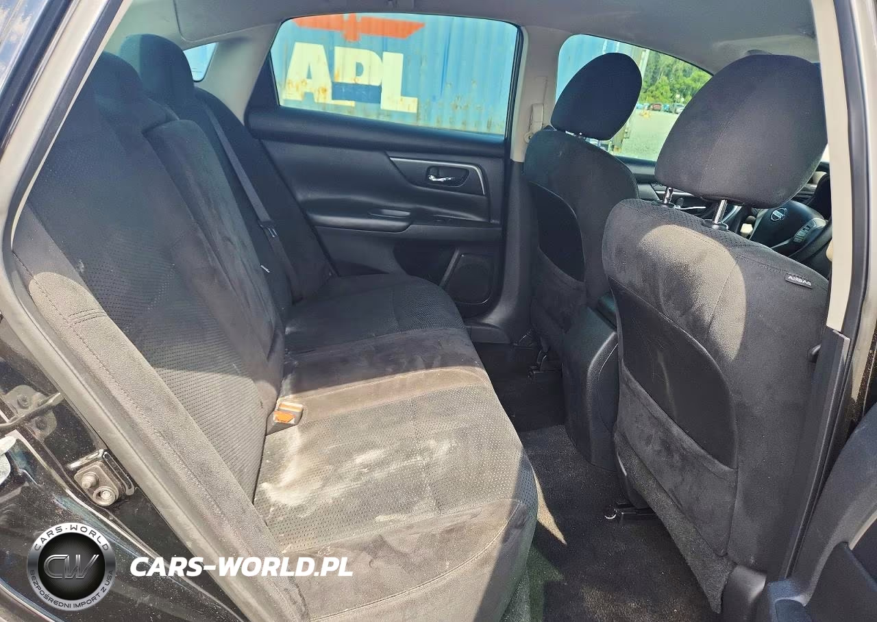 2015 Nissan Altima VIN:1N4AL3AP0FN394562 - 10