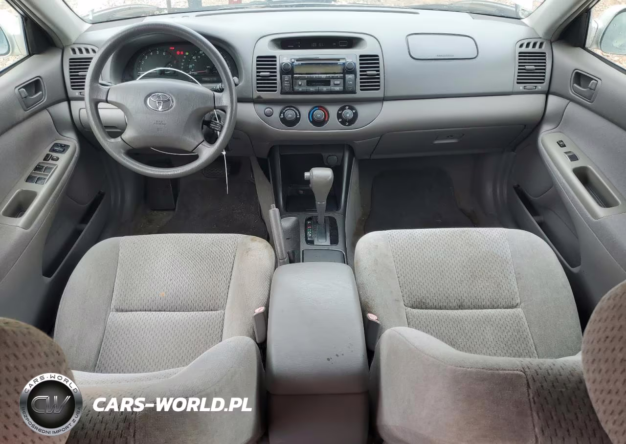 2004 Toyota Camry Le VIN:4T1BE32K54U871142 - 8