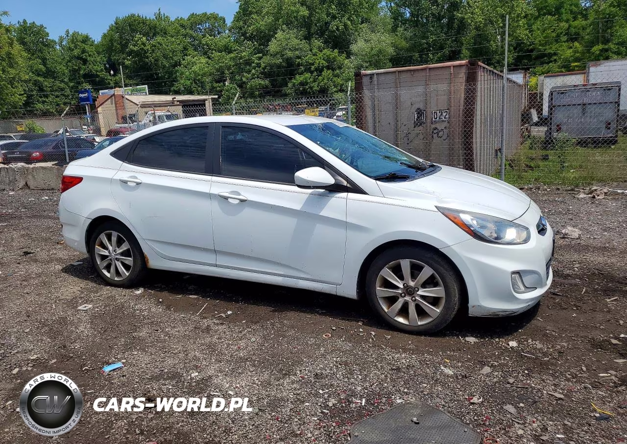 2012 Hyundai Accent Gls VIN:KMHCU4AEXCU061013 - 4
