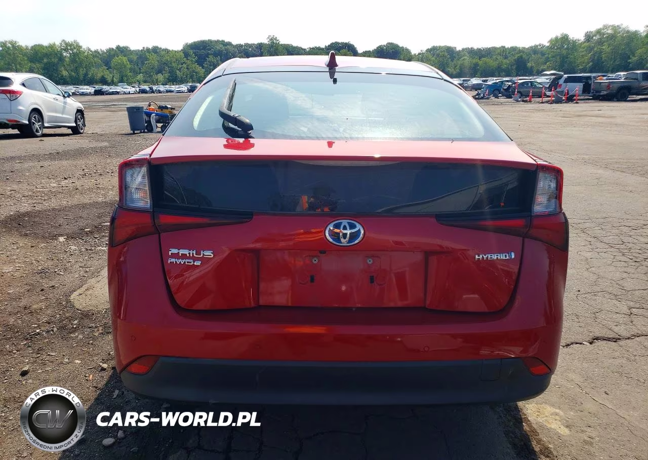 2020 Toyota Prius Le Awd-E VIN:JTDL9RFU9L3013432 - 6