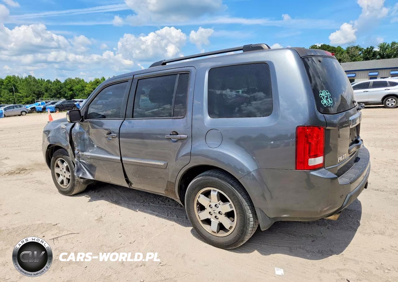2010 Honda Pilot Touring VIN:5FNYF3H92AB008979 - 2
