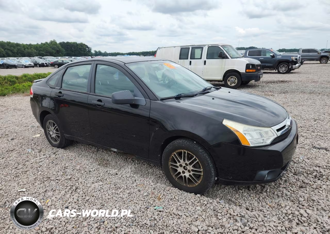 2010 Ford Focus VIN:1FAHP3FN5AW150113 - 4