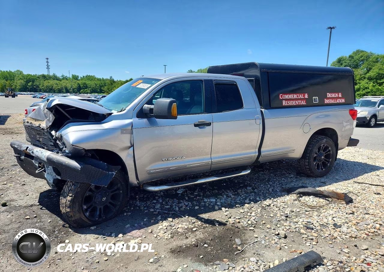 2010 Toyota Tundra Double Cab Sr5 – zdjęcie 1 z 12