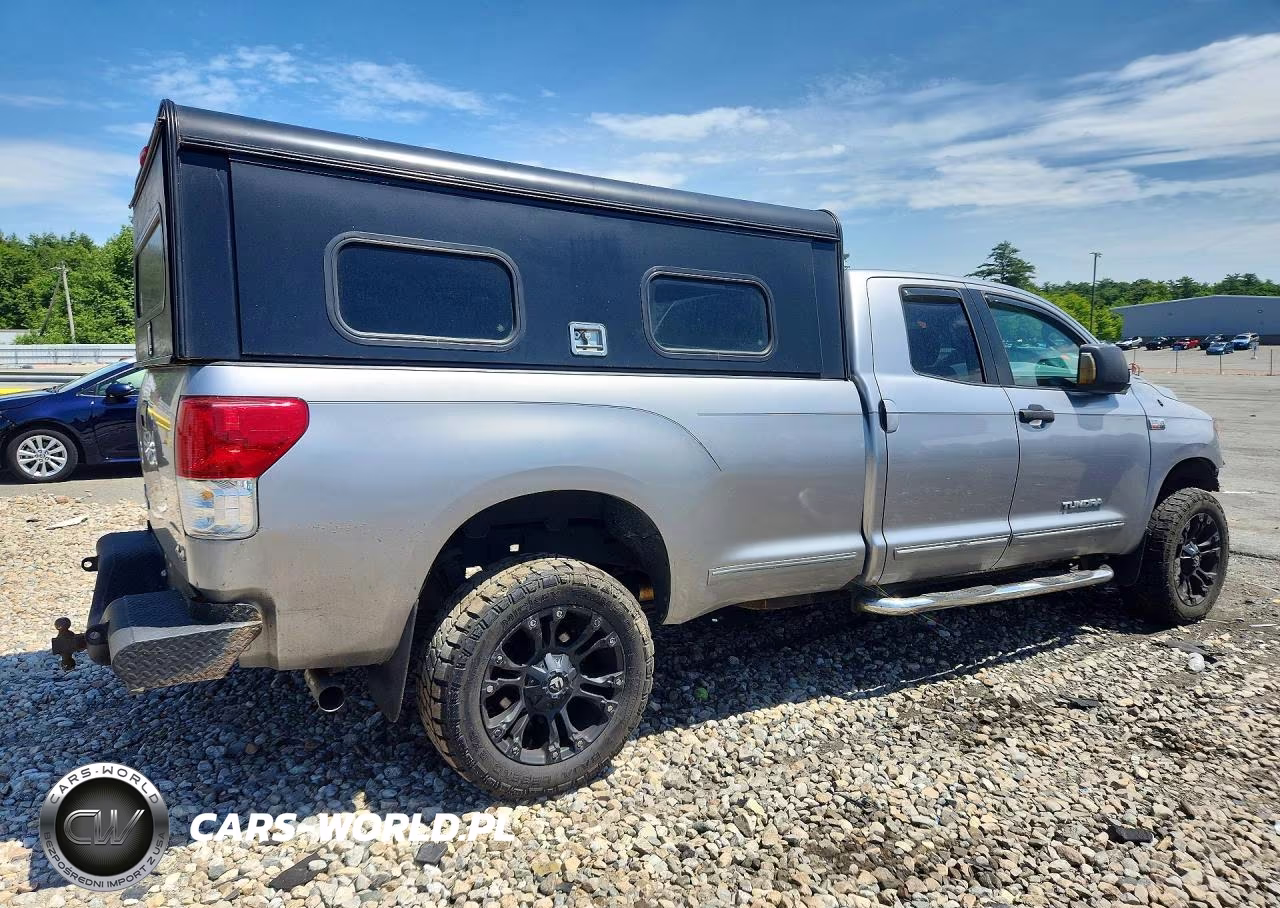 2010 Toyota Tundra Double Cab Sr5 VIN:5TFCY5F15AX010924 - 3