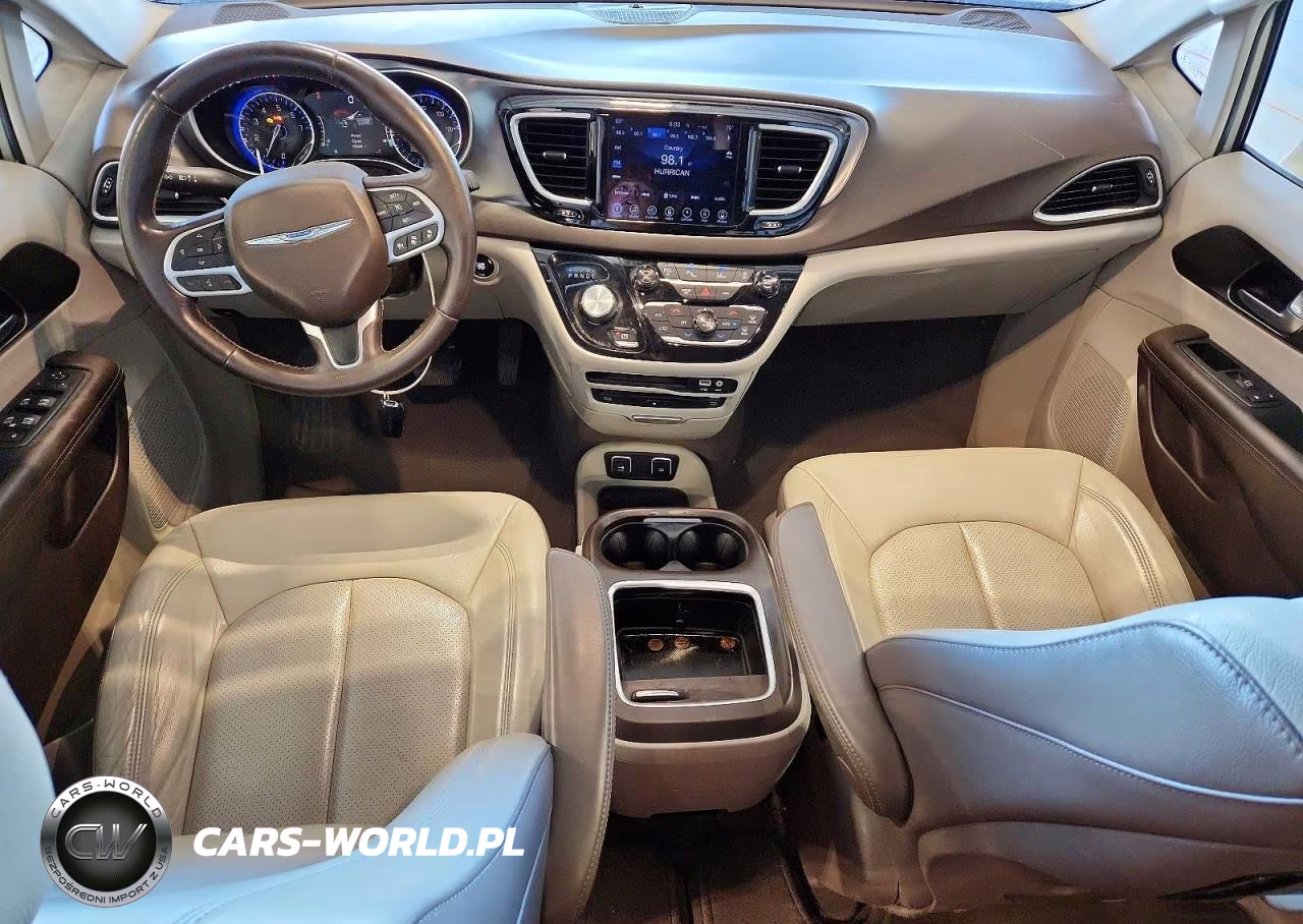 2017 Chrysler Pacifica Touring L Plus VIN:2C4RC1EG1HR636065 - 8