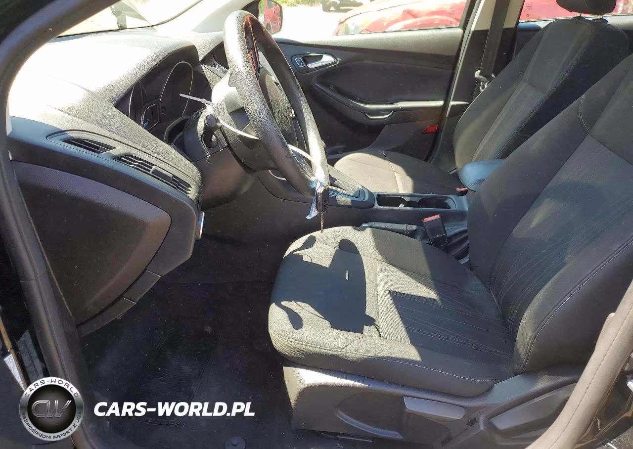2018 Ford Focus Se VIN:1FADP3F23JL212792 - 7