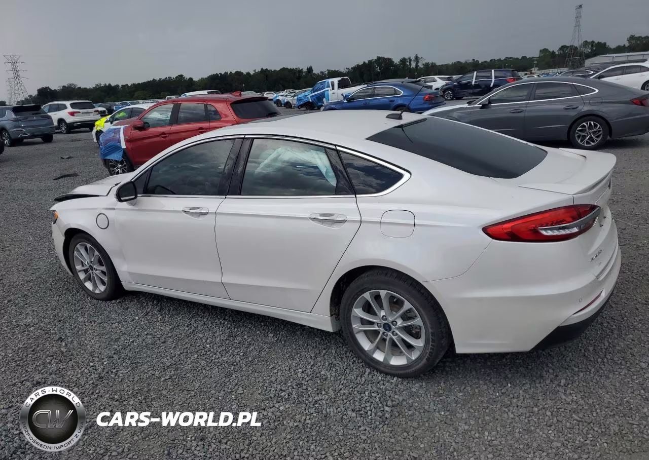 2020 Ford Fusion Titanium VIN:3FA6P0SU9LR104681 - 2