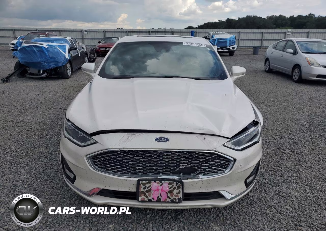 2020 Ford Fusion Titanium VIN:3FA6P0SU9LR104681 - 5