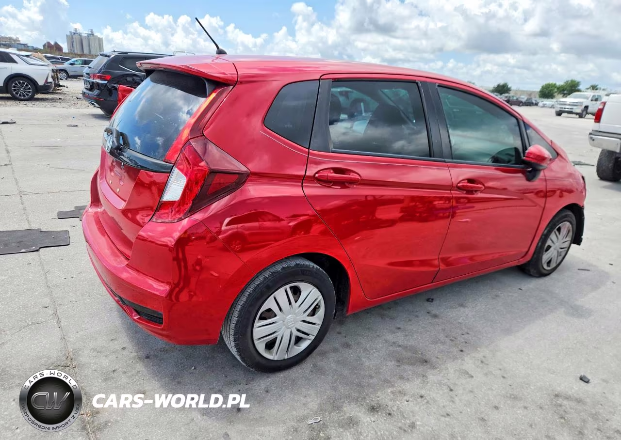 2019 Honda Fit Lx VIN:3HGGK5H43KM702327 - 3