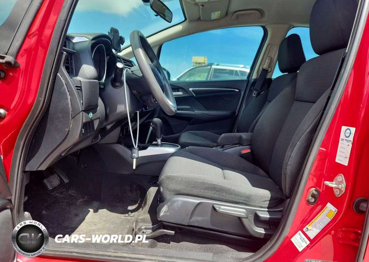 2019 Honda Fit Lx VIN:3HGGK5H43KM702327 - 7