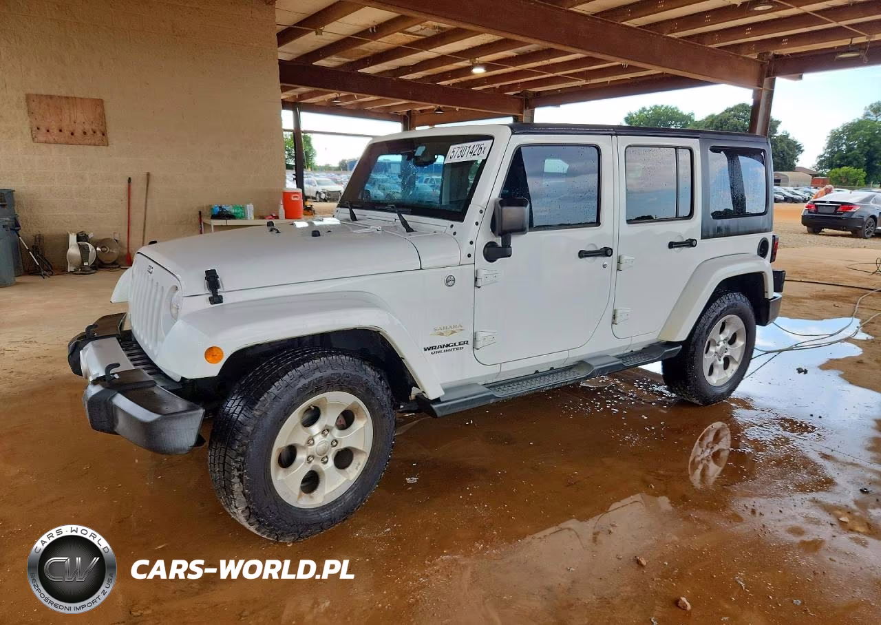 2015 Jeep Wrangler Unlimited Sahara – zdjęcie 1 z 12
