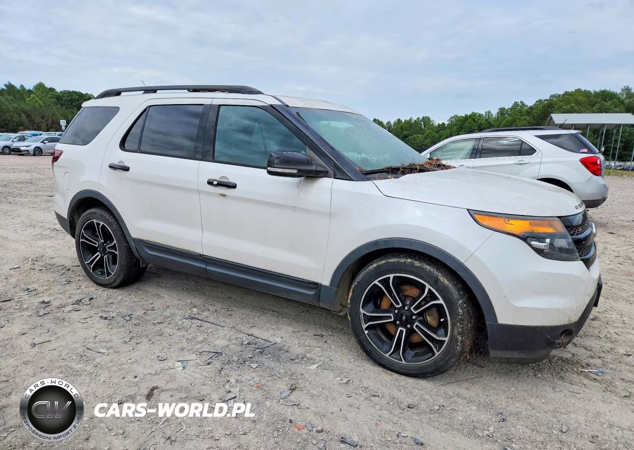2015 Ford Explorer Sport VIN:1FM5K8GT9FGA17390 - 4