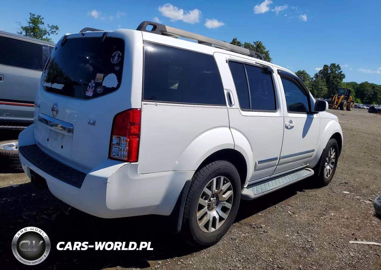 2010 Nissan Pathfinder S VIN:5N1AR1NB8AC604126 - 3