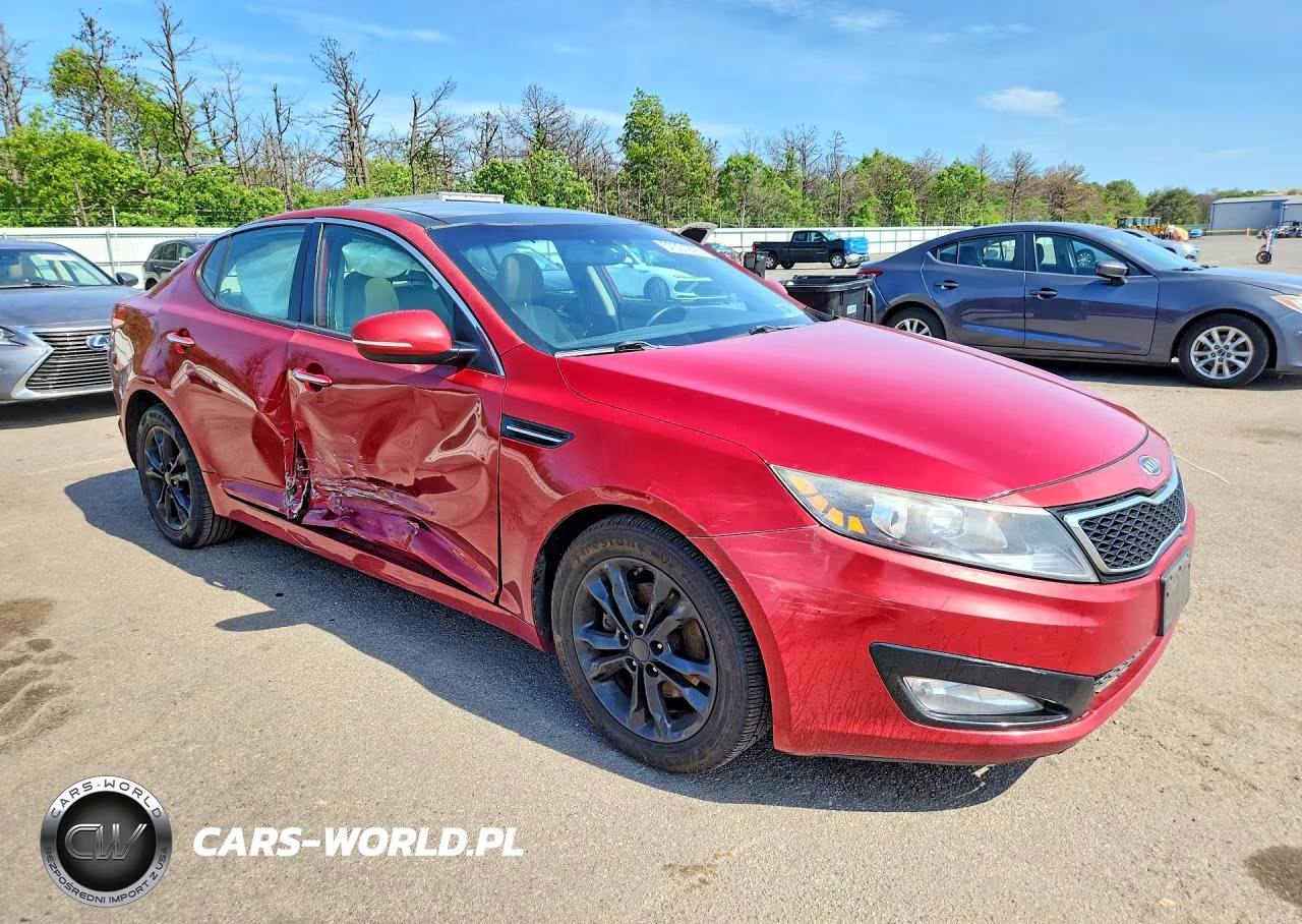 2012 Kia Optima VIN:5XXGN4A62CG015337 - 4